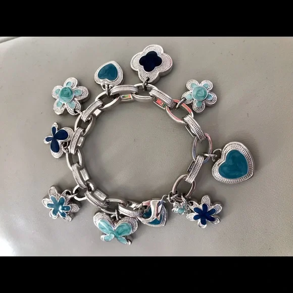Perfectly Stunning Chunky silver & Enamel Lauren B Adams Charm Bracelet - Picture 2 of 8